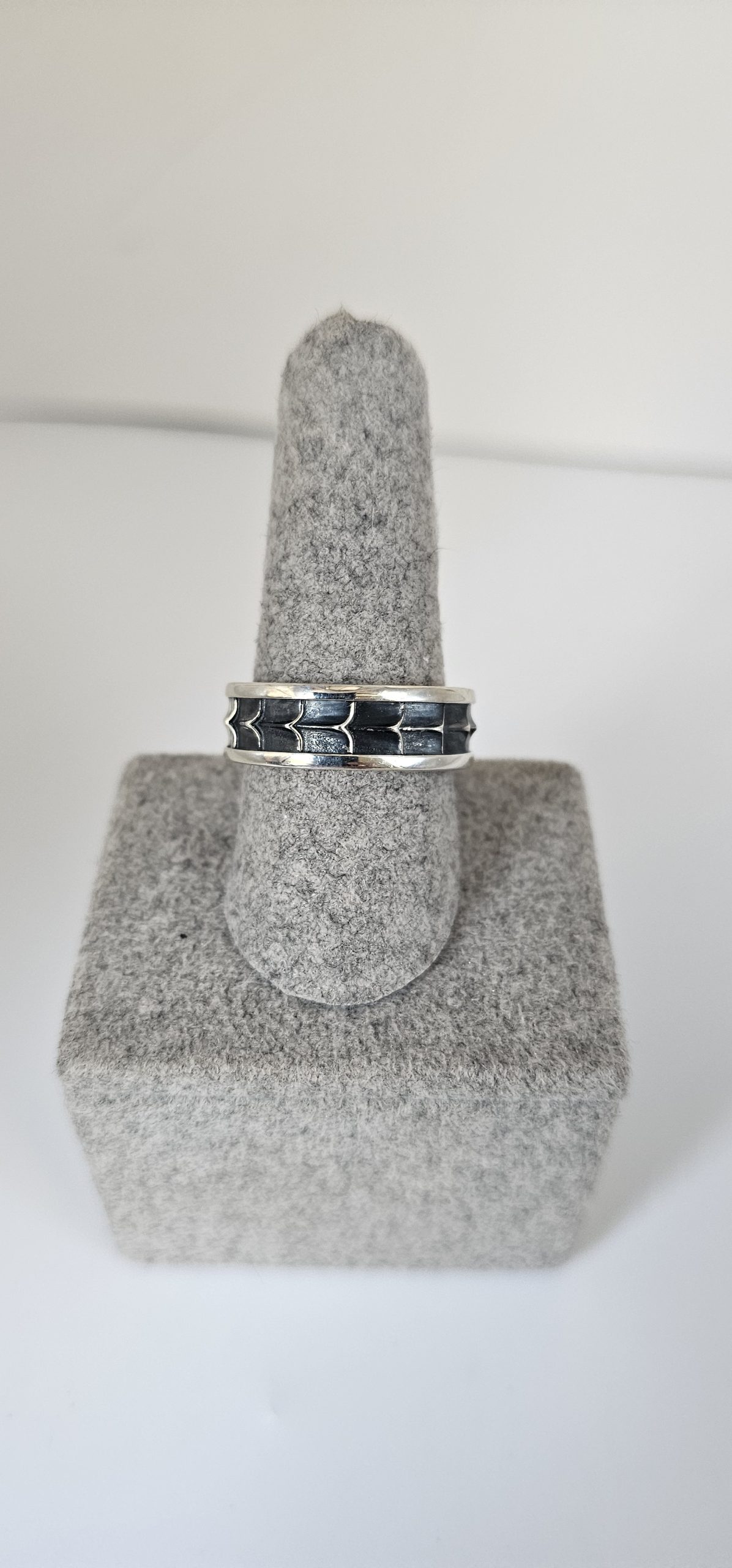 David Yurman Armory Band Ring in Sterling Silver, 9MM - Image 6