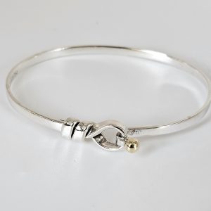 Authentic Tiffany & Co. Hook & Eye Love Knot Bangle Bracelet